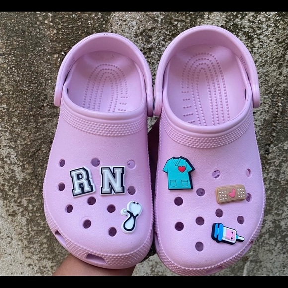 Meet your Posher, Keesh - Picture 1 of 1